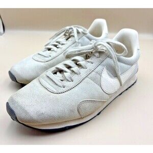 Nike Women's Pre Montreal Racer Run Flat Anthracite Waffle Sole Size 8M